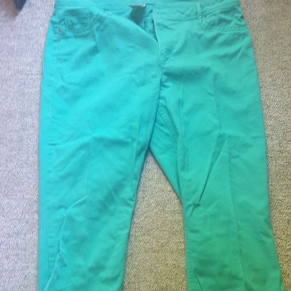 Fragile Capri jeans
